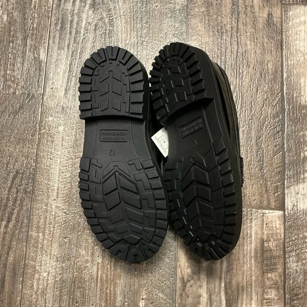 Old Navy sleek black